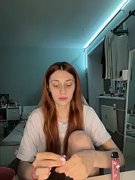 Uniarten online show from October 21, 7:18 pm