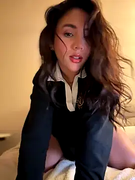 marcimaa online show from December 1, 11:29 pm