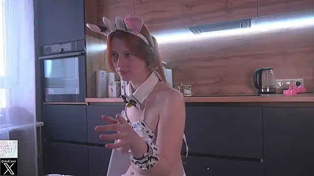 doll lesli online show from September 25, 8:24 am