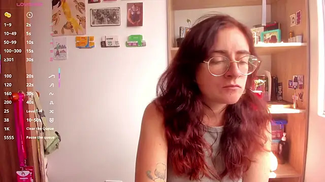 linda giggle online show from January 7, 2:53 pm