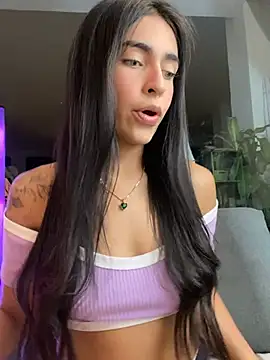 DaphneUwu online show from July 8, 1:08 am