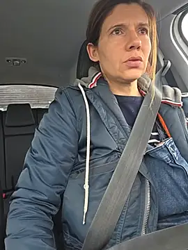 Lina lou4 online show from April 2, 3:09 pm