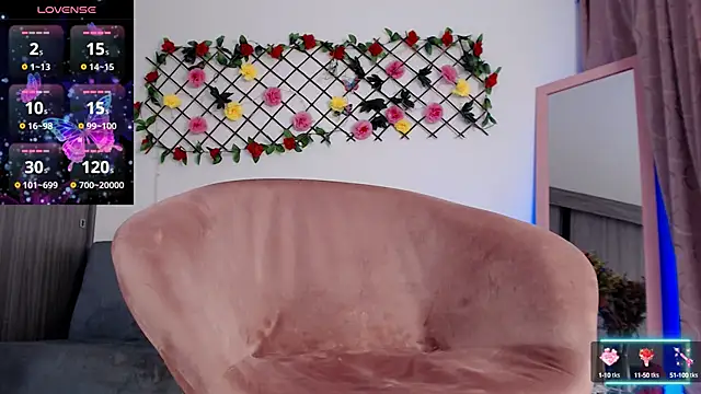 Annaross2 online show from September 8, 6:51 pm