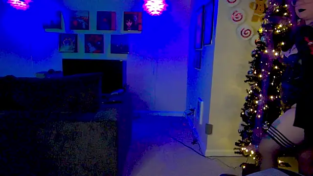 KiraSpitQueen online show from December 15, 4:50 am