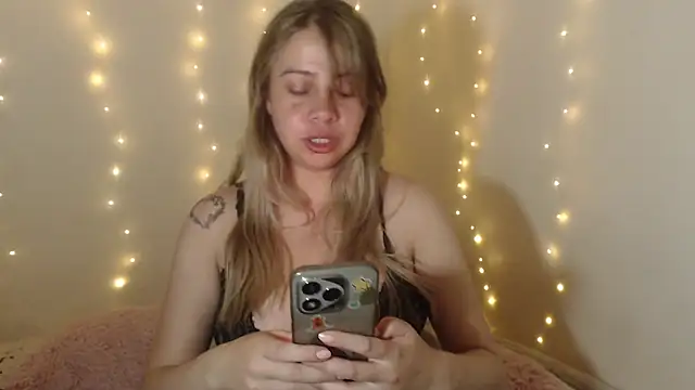 SweetSofty online show from March 12, 10:23 pm