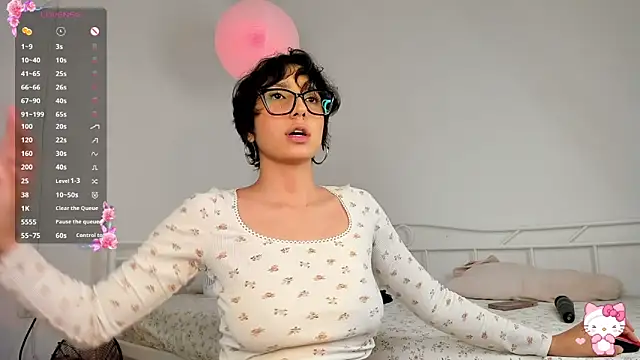 aurora xoxo online show from October 9, 4:05 am