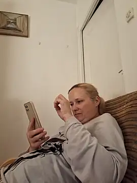 She-devilx online show from September 13, 9:12 pm