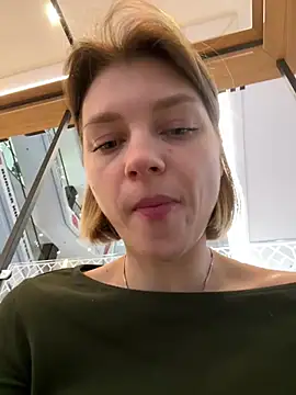 ValenciaShock online show from March 17, 6:39 am