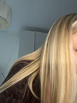 OdriOlsens online show from March 24, 12:32 pm