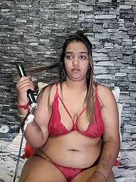 Xindias fantasyX online show from September 10, 7:25 pm