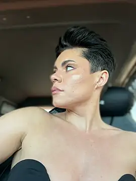 LukeLouHarvey online show from March 2, 4:34 am