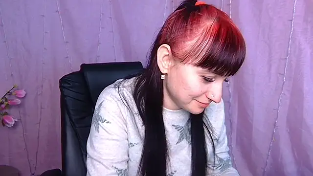 NinaFlawlees online show from March 11, 12:52 pm