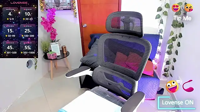 Julia-roberths online show from September 25, 2:05 pm