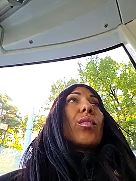 LeticiaWoods online show from September 30, 9:26 am