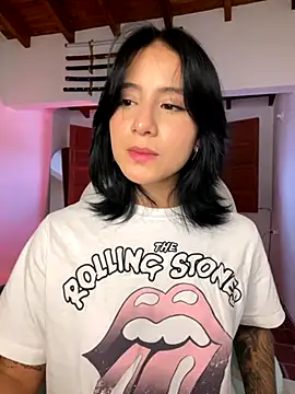 Ale Lewis online show from November 23, 9:49 pm