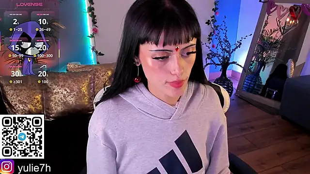  Jessy Moon  online show from February 22, 8:21 pm