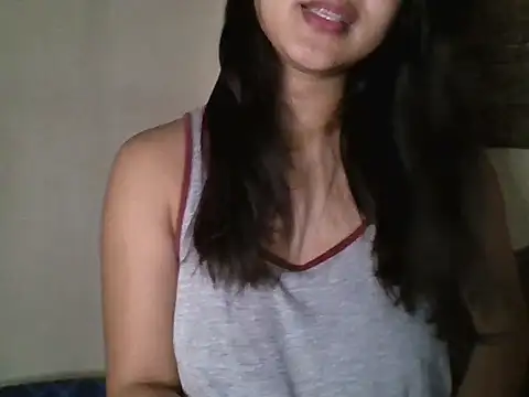  smiling4u  online show from April 29, 5:30 pm