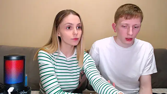 juliaanddima online show from March 22, 10:16 pm