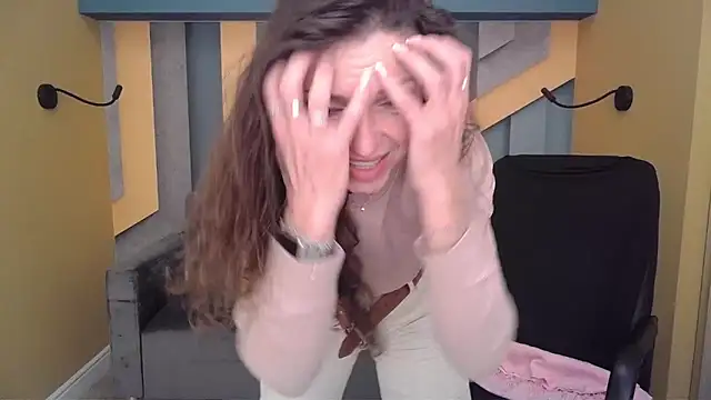 EllaLong online show from March 8, 12:42 pm