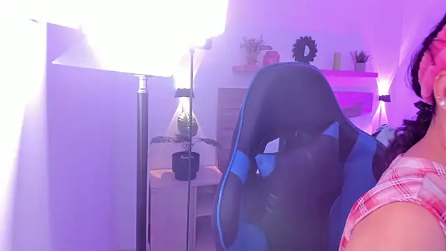 izaro22 online show from October 9, 12:31 pm