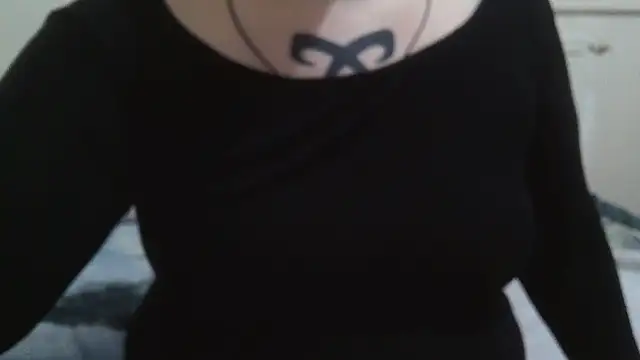 Lolabeluccia xh  online show from November 3, 7:01 am