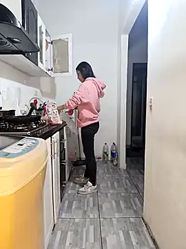 kingofqueenxxx online show from October 23, 1:11 am