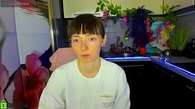 TayanaJons online show from April 20, 7:11 am