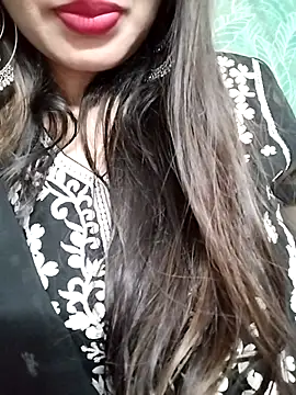 Noor Darliing online show from December 2, 4:31 pm