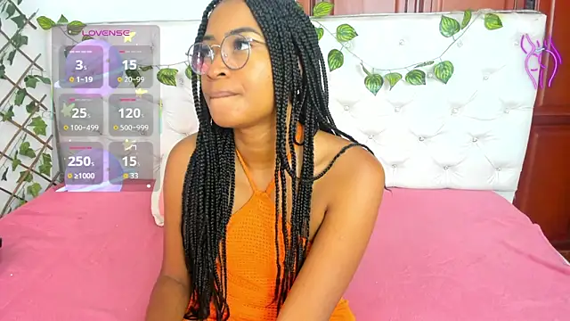 Andrea Williams24 online show from October 13, 1:36 pm