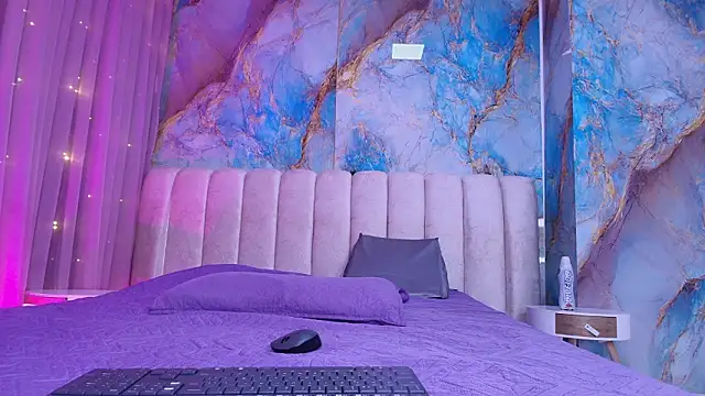  sex mia online show from February 17, 7:35 pm