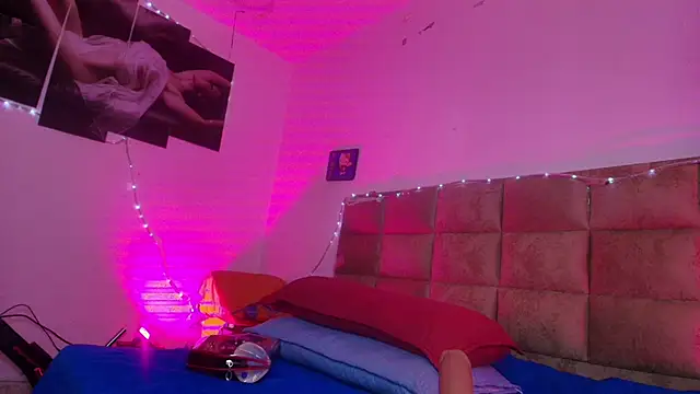  sex mia online show from November 6, 7:31 pm