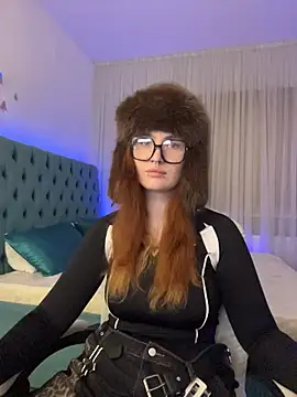  Chlo  e online show from October 26, 9:43 pm