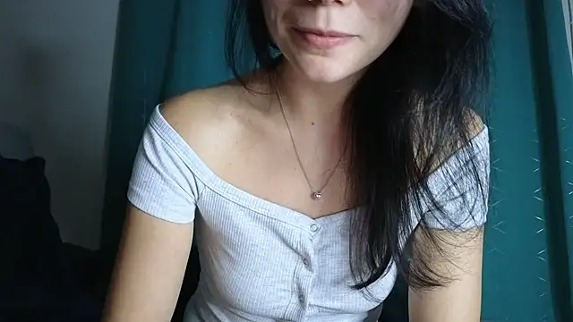 HoneyHaven  online show from September 12, 10:50 pm