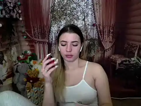 Shy Leyla online show from December 2, 8:48 am