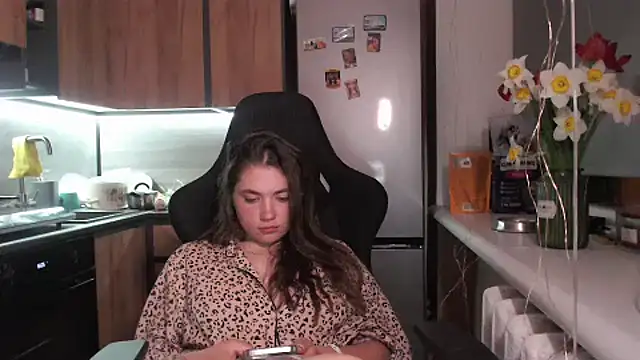 delightful sofi online show from April 16, 8:08 pm