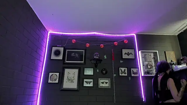 insania 9999  online show from September 26, 5:32 pm