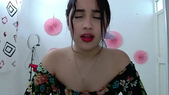 InocentHeaven1 online show from September 16, 12:57 pm