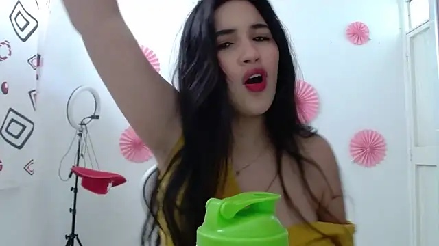 InocentHeaven1 online show from September 10, 1:11 pm