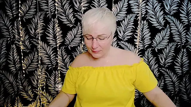 Olivia playful online show from April 2, 10:24 am