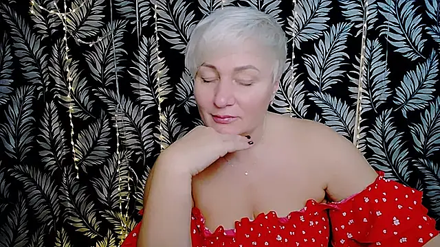 Olivia playful online show from November 27, 12:30 pm