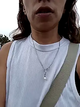 MINI Petite online show from June 5, 9:54 pm