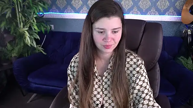 AmellyMilly online show from October 28, 1:50 pm