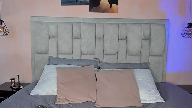 Stefhanyblow online show from March 26, 5:04 pm