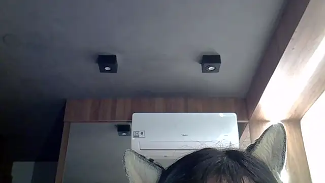 Skinny-Kitten online show from March 2, 11:06 am