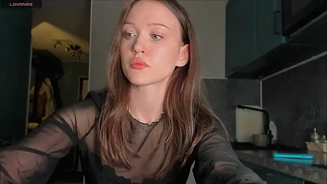 Amelia Lein online show from February 2, 6:18 pm