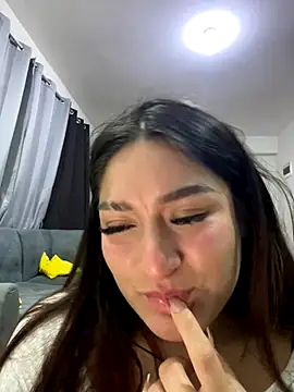 LuceroRm online show from October 10, 4:17 am