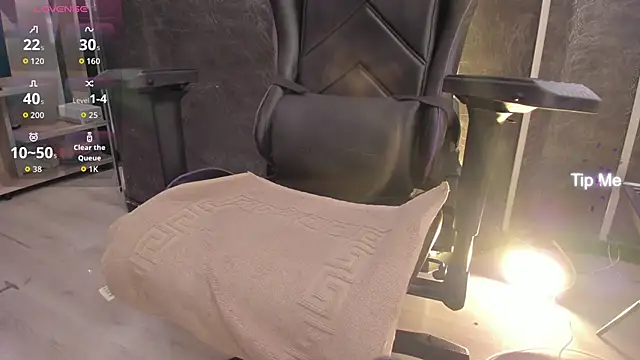 LunaBaker-1 online show from October 26, 8:48 pm