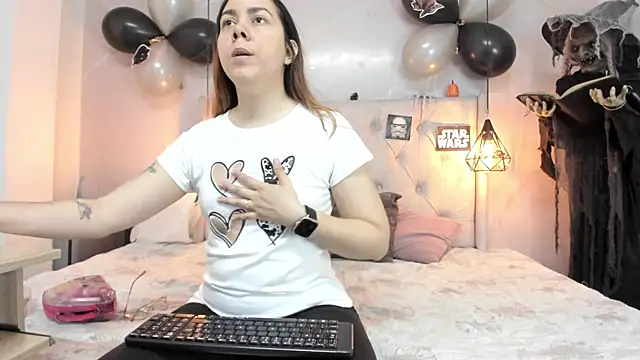 SakuraLee  online show from October 27, 1:39 pm