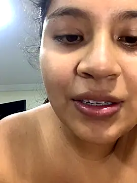 moncerrat luna online show from October 9, 10:25 pm