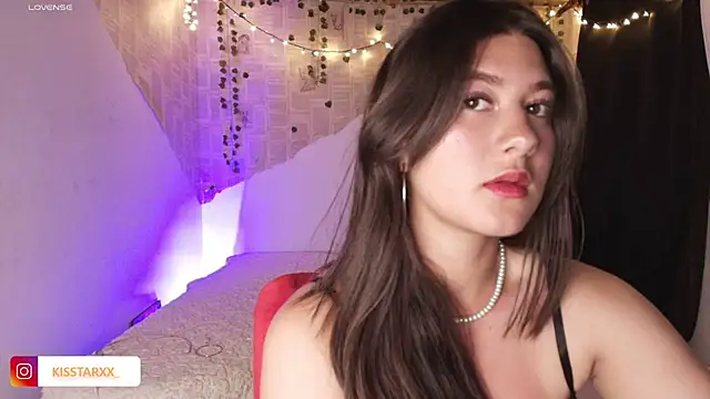 kisstarxxx online show from November 20, 4:24 am